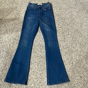 California Vintage size 3/26 medium rise flare jeans. Medium wash